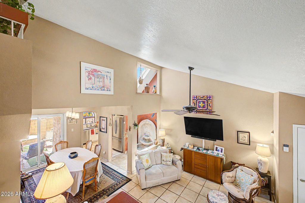 Image 8 of property listing at 1915 N AVENIDA DE PALMAS -- 5, Casa Grande, AZ 85122