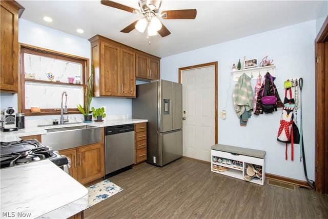 2874 Melrose Drive, Wooster, OH 44691