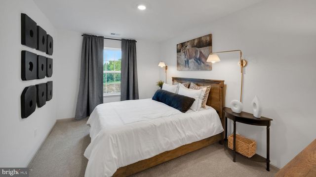 110 CHRISTINA DR, York, PA 17404
