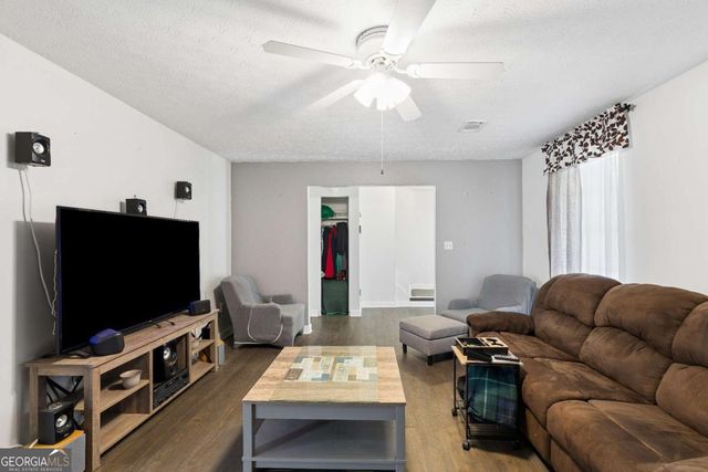 383 Brookfield Way, Jonesboro, GA 30238