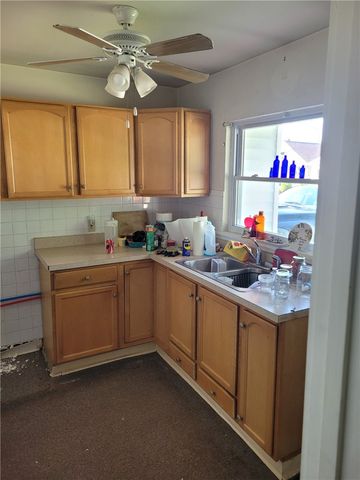 2402 John Glenn Road, Dayton, OH 45420