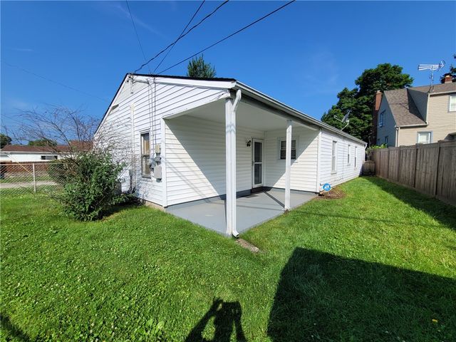 2402 John Glenn Road, Dayton, OH 45420