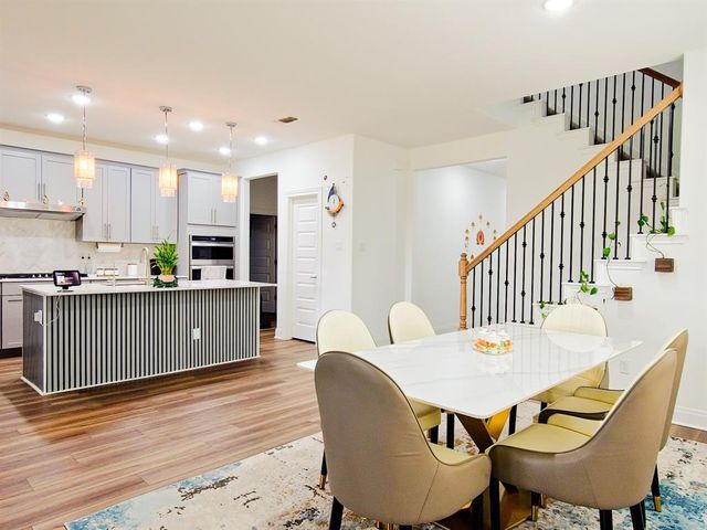 332 Turnbuckle BND, Leander, TX 78641