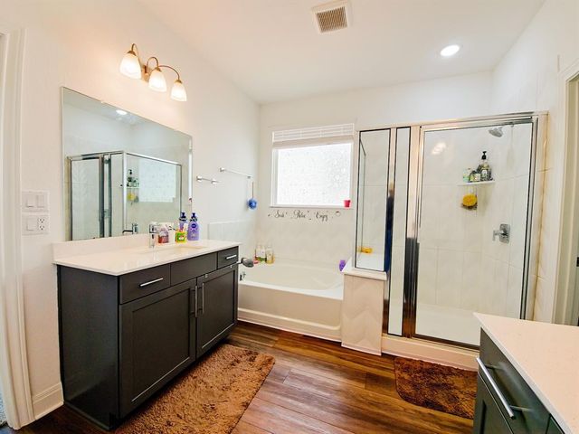 332 Turnbuckle BND, Leander, TX 78641