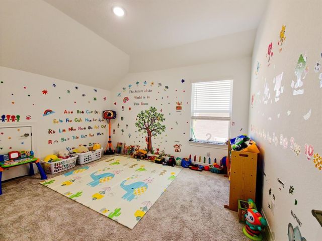 332 Turnbuckle BND, Leander, TX 78641