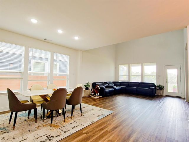 332 Turnbuckle BND, Leander, TX 78641