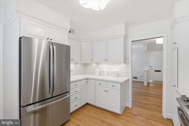 2905 MAPLEWOOD PL, Alexandria, VA 22302