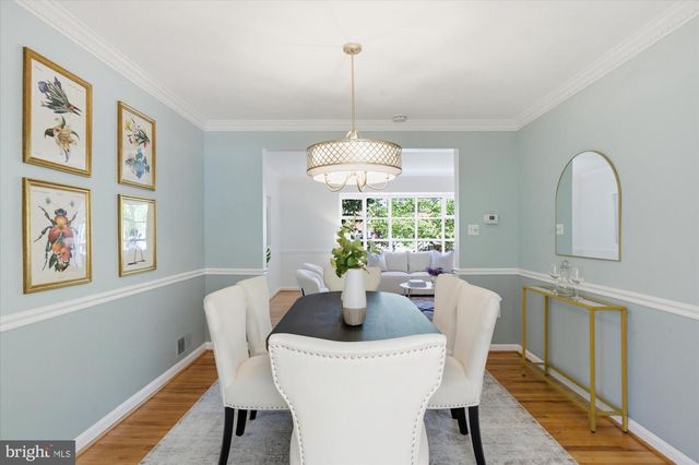 2905 MAPLEWOOD PL, Alexandria, VA 22302