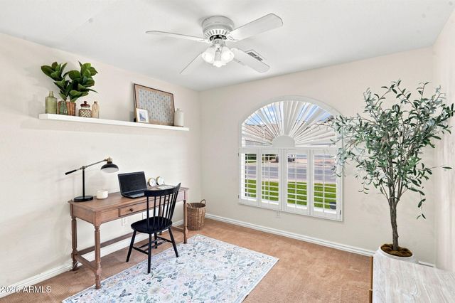 2540 E SAGEBRUSH Street, Gilbert, AZ 85296