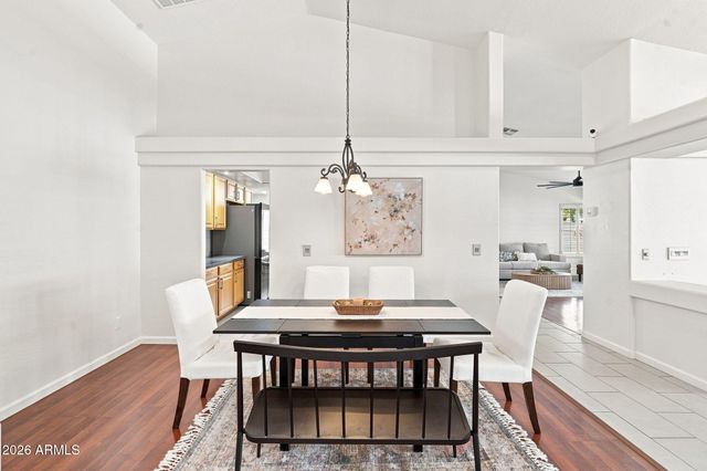 2540 E SAGEBRUSH Street, Gilbert, AZ 85296