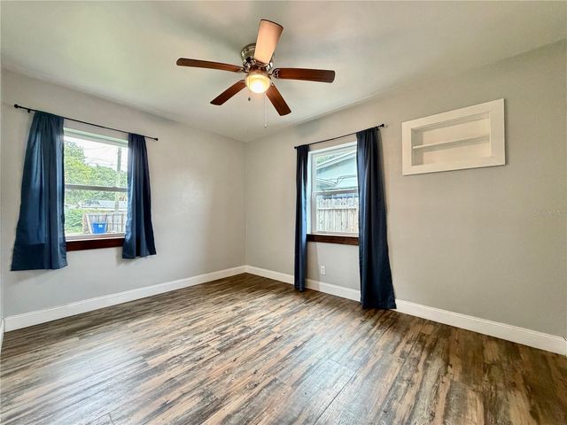 4227 5TH AVENUE N, St Petersburg, FL 33713