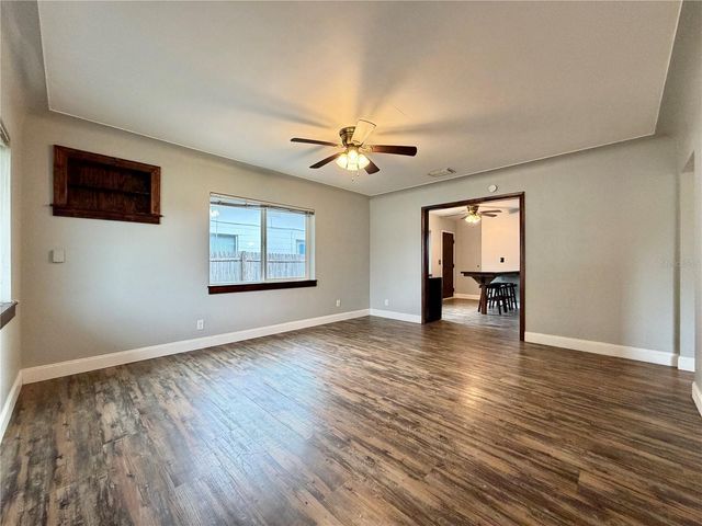 4227 5TH AVENUE N, St Petersburg, FL 33713