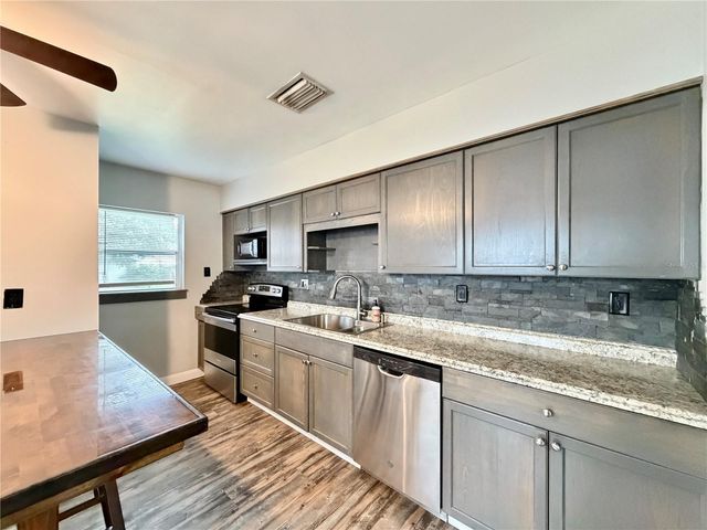 4227 5TH AVENUE N, St Petersburg, FL 33713