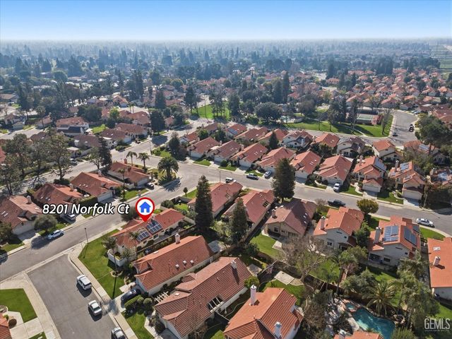8201 Norfolk Court, Bakersfield, CA 93311
