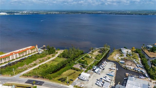6141 ELLIOTT STREET, Punta Gorda, FL 33950