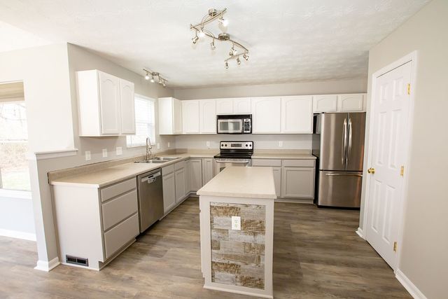 6707 Duryea Court, Huber Heights, OH 45424