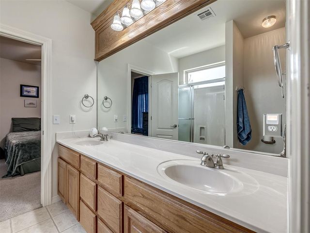 3912 SE 41st Place, Oklahoma City, OK 73165