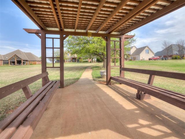 3912 SE 41st Place, Oklahoma City, OK 73165