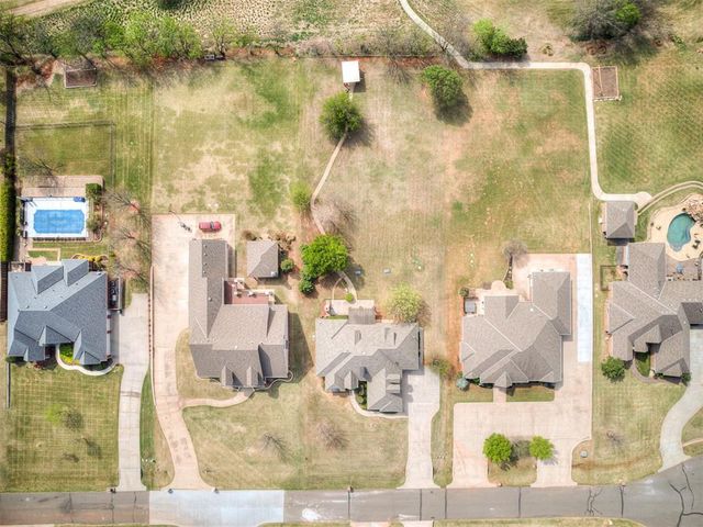 3912 SE 41st Place, Oklahoma City, OK 73165