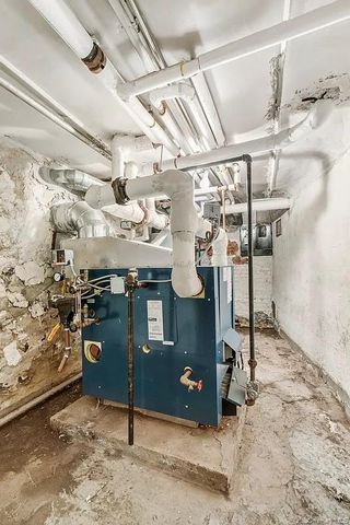 10-47 47th Avenue, Long Island City, NY 11101