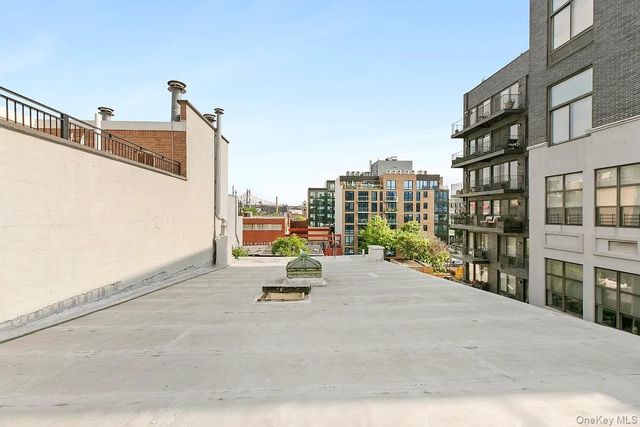 10-47 47th Avenue, Long Island City, NY 11101