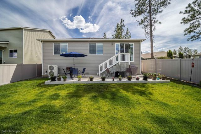 6901 S BOULDER RIDGE Dr, Spokane, WA 99224