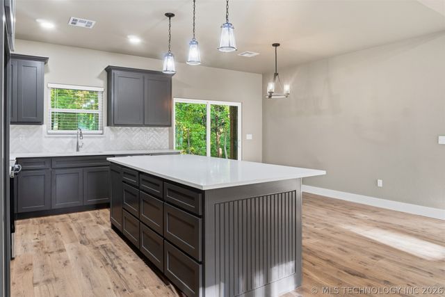 150 Woods Road, Mead, OK 73449