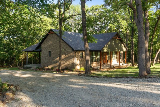 150 Woods Road, Mead, OK 73449