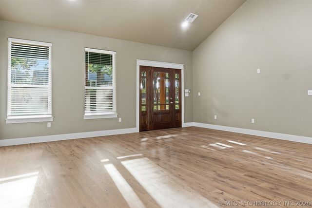 150 Woods Road, Mead, OK 73449