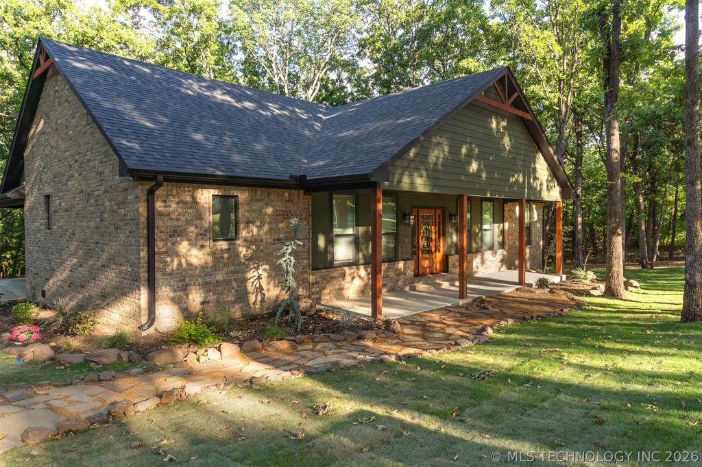 150 Woods Road, Mead, OK 73449