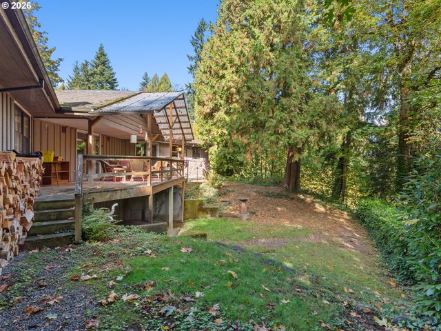 4622 MAPLETON Dr, West Linn, OR 97068