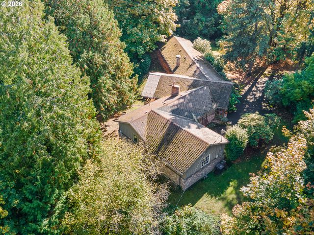 4622 MAPLETON Dr, West Linn, OR 97068