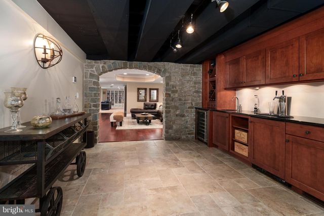 213 CRANBURY NECK RD, Cranbury, NJ 08512