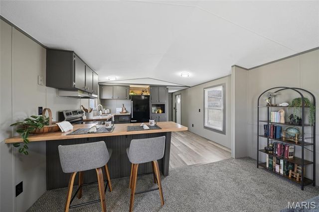 8 Cedar Ridge Court, Cedar Hill, MO 63016