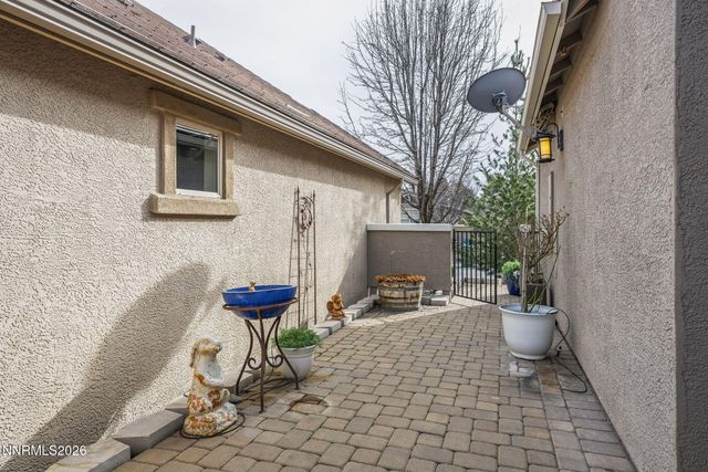 1475 Waterloo Drive, Reno, NV 89509