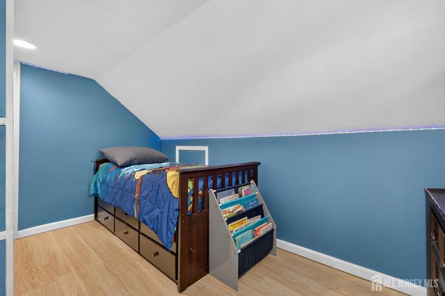 28 Wagner Street, Fords, NJ 08863