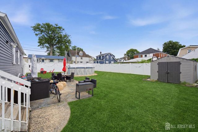 28 Wagner Street, Fords, NJ 08863