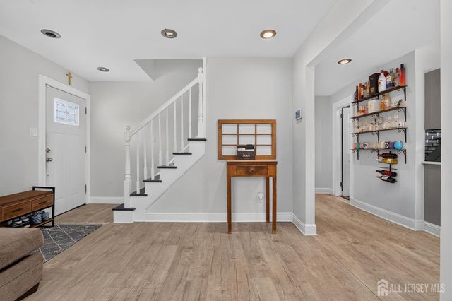 28 Wagner Street, Fords, NJ 08863