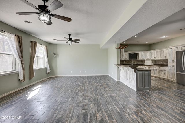 2285 Quail Road, Diamond, MO 64840