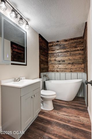 2285 Quail Road, Diamond, MO 64840