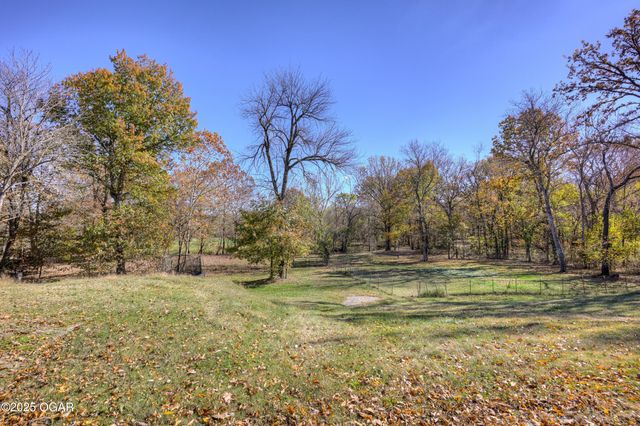 2285 Quail Road, Diamond, MO 64840