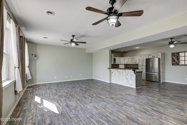 2285 Quail Road, Diamond, MO 64840