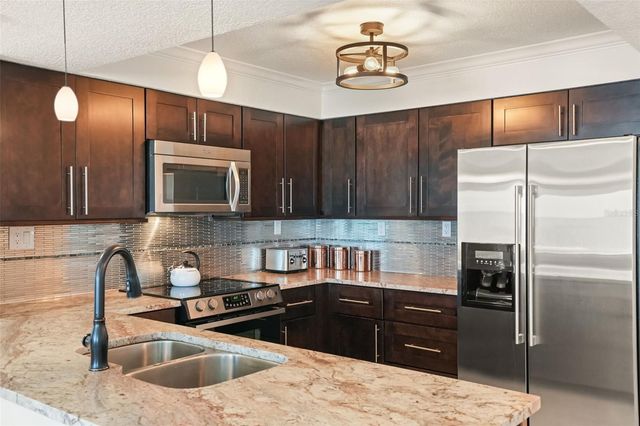 5207 S ATLANTIC AVENUE 222, New Smyrna Beach, FL 32169