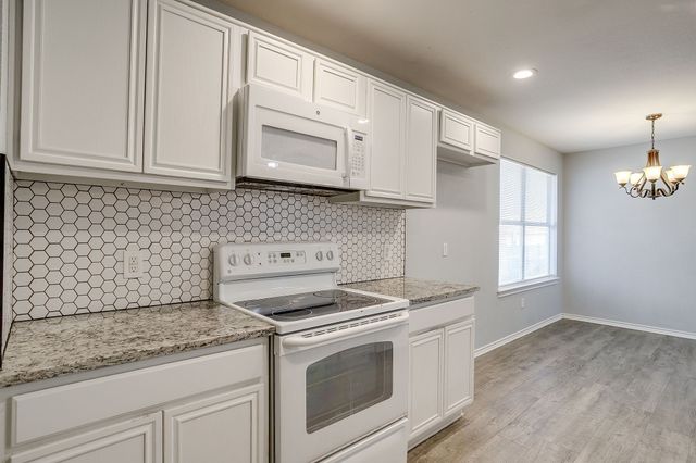 9016 Christopher Circle, Fort Worth, TX 76140