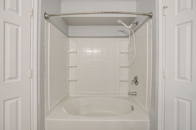 9016 Christopher Circle, Fort Worth, TX 76140