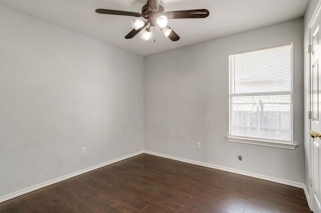 9016 Christopher Circle, Fort Worth, TX 76140