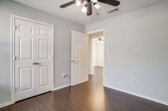 9016 Christopher Circle, Fort Worth, TX 76140