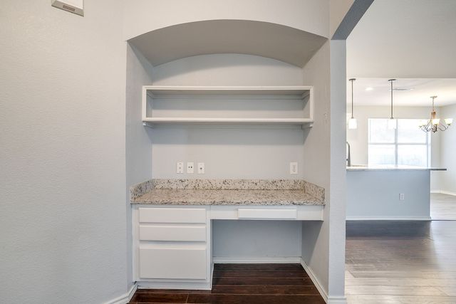 9016 Christopher Circle, Fort Worth, TX 76140