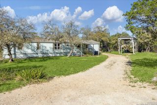 1126 Glenn, Canyon Lake, TX 78133