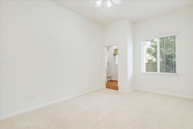 2213 Garden CT, San Marcos, TX 78666
